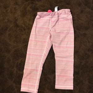 these comfy half leg leggings